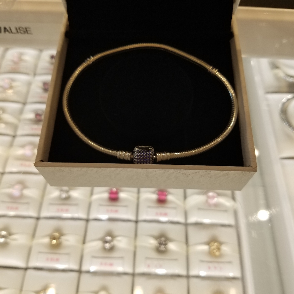 Pandora Icons blue pave snake barrel bracelet - Picture 2 of 14